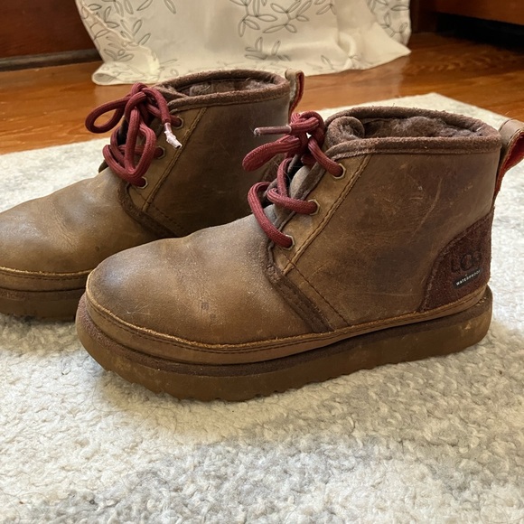 UGG Other - UGG Kids Brown Leather Lace-Up Boots with Red Laces